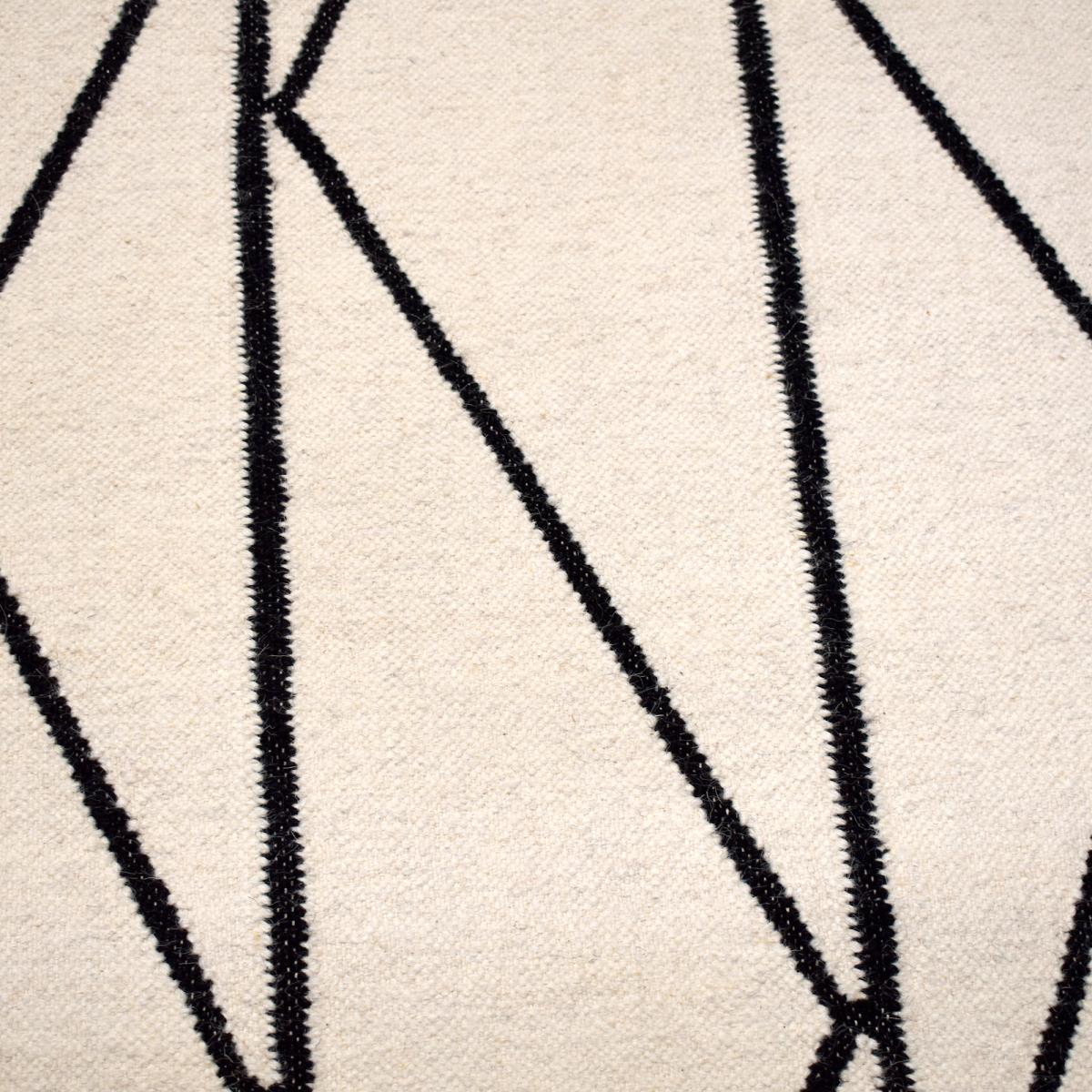 Tapis salon et chambre fait main en laine motif scandinave ELARA — vue 6