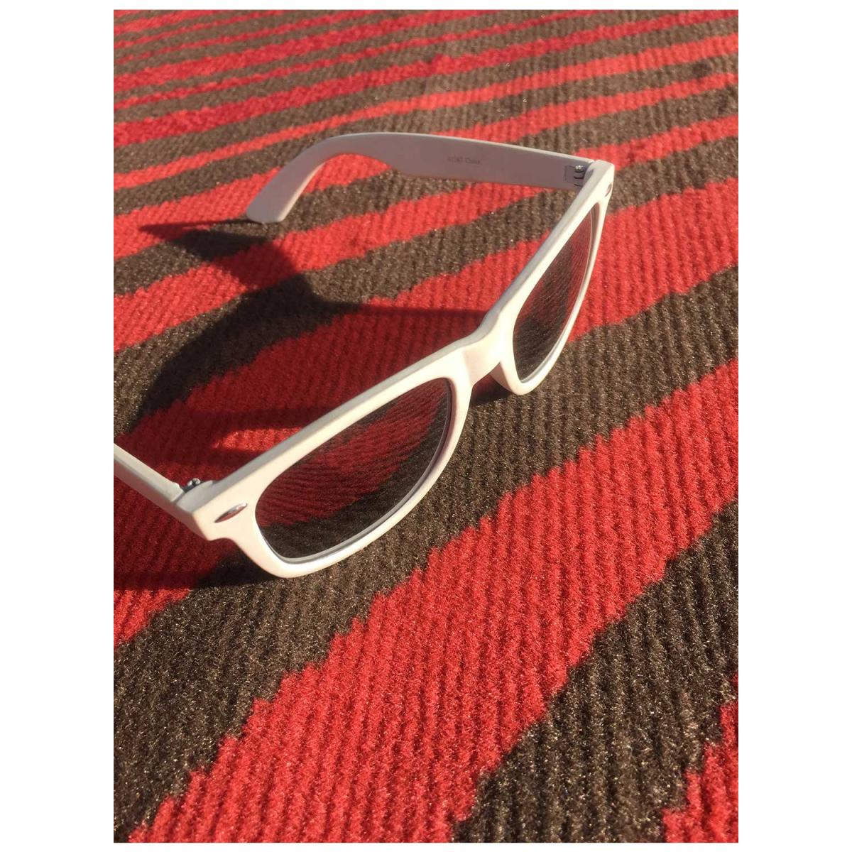 Tapis chambre tissé motif géométrique LYN1 ONDULA — vue 4