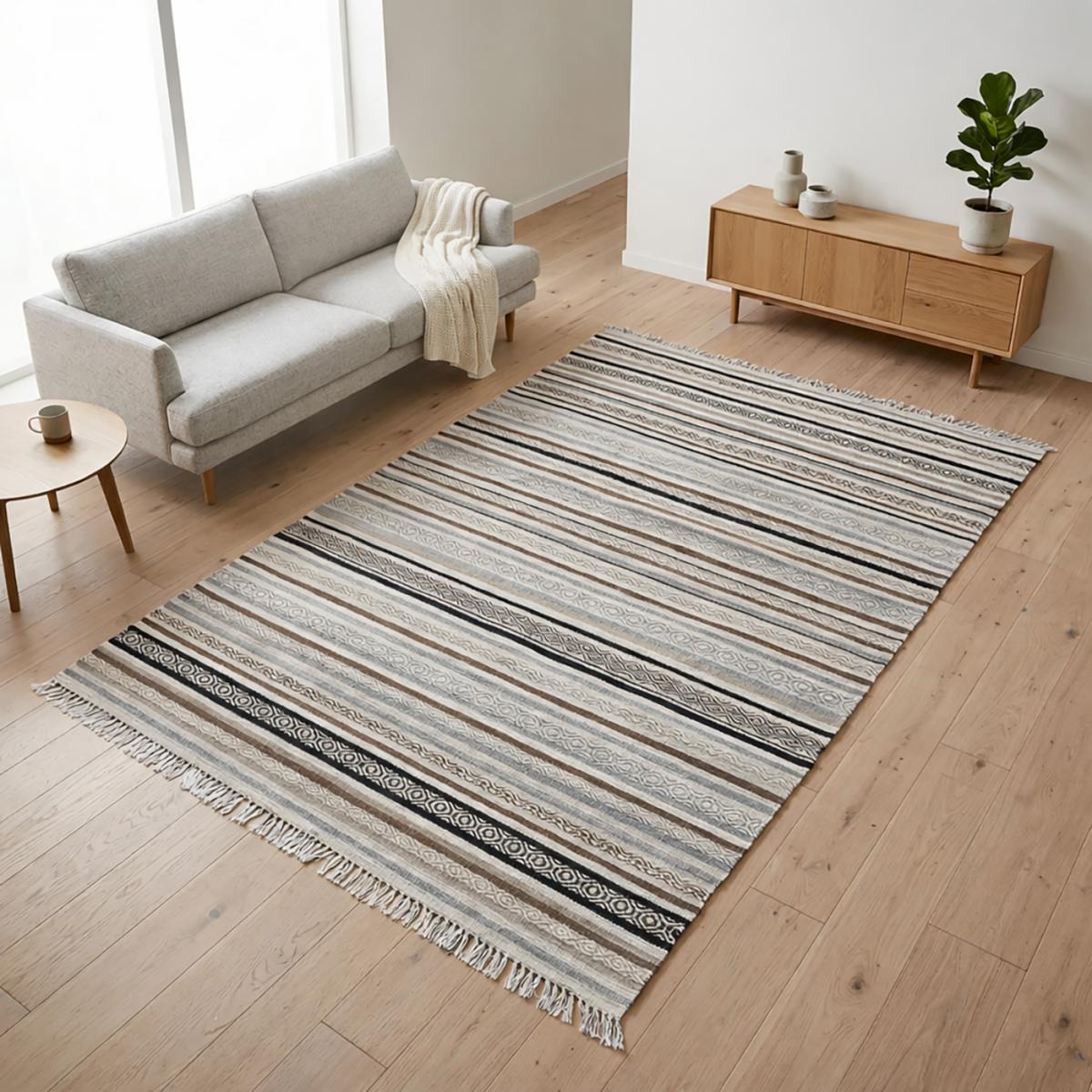 Tapis kilim LALAO, fait à la main en laine motif géométrique — vue 3
