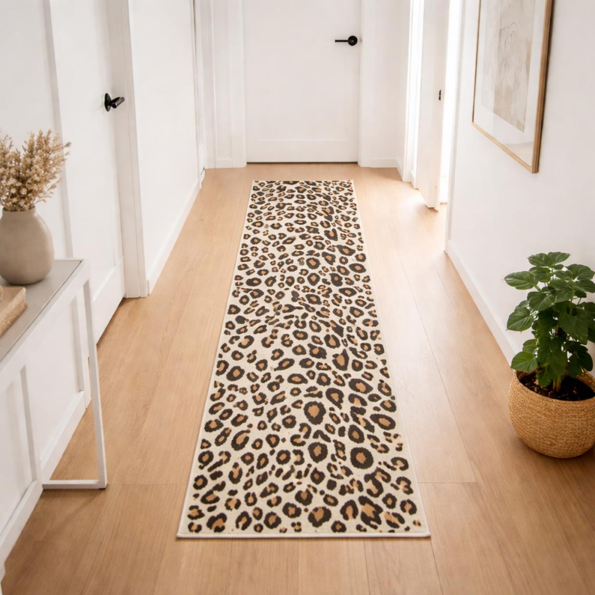 Tapis couloir LYN1 LEOPARD Beige et marron motif félin tacheté — vue 3