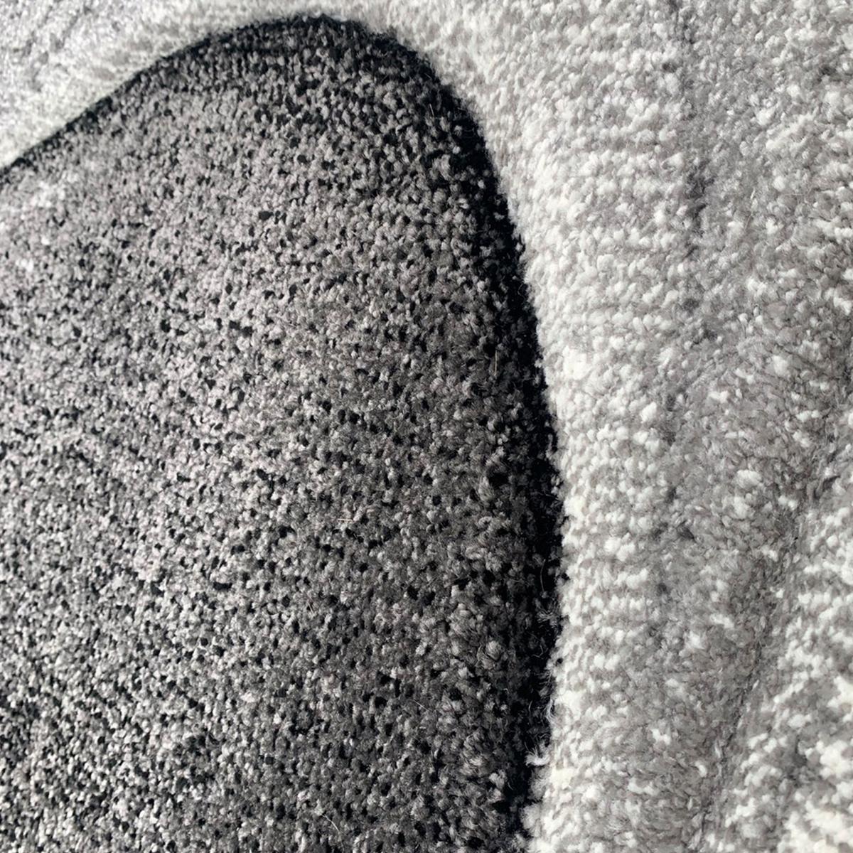 Tapis salon et chambre tissé motif géométrique LYN8 MADILA — vue 6