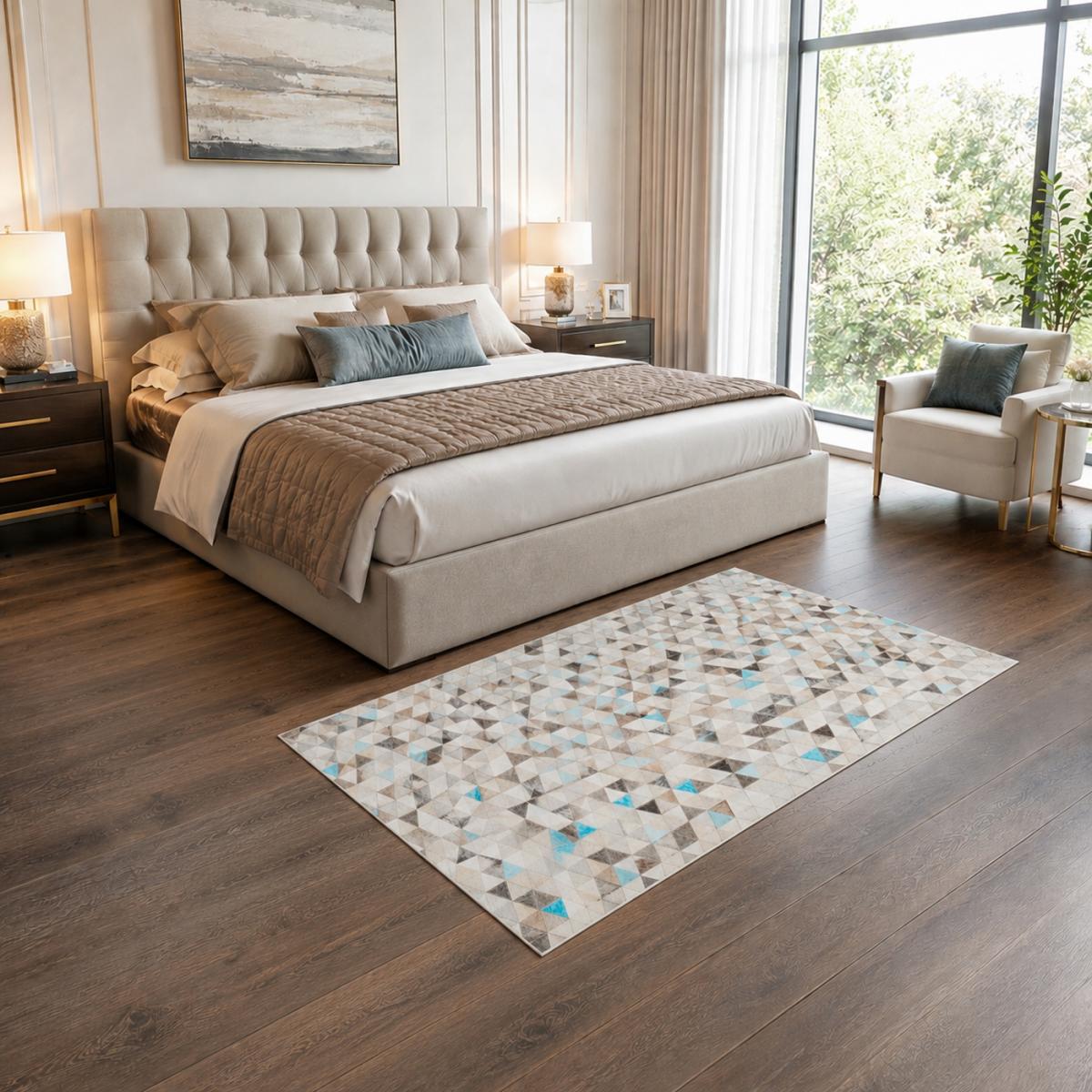 Tapis peau de vache MULTICA, kilim fait main — vue 3