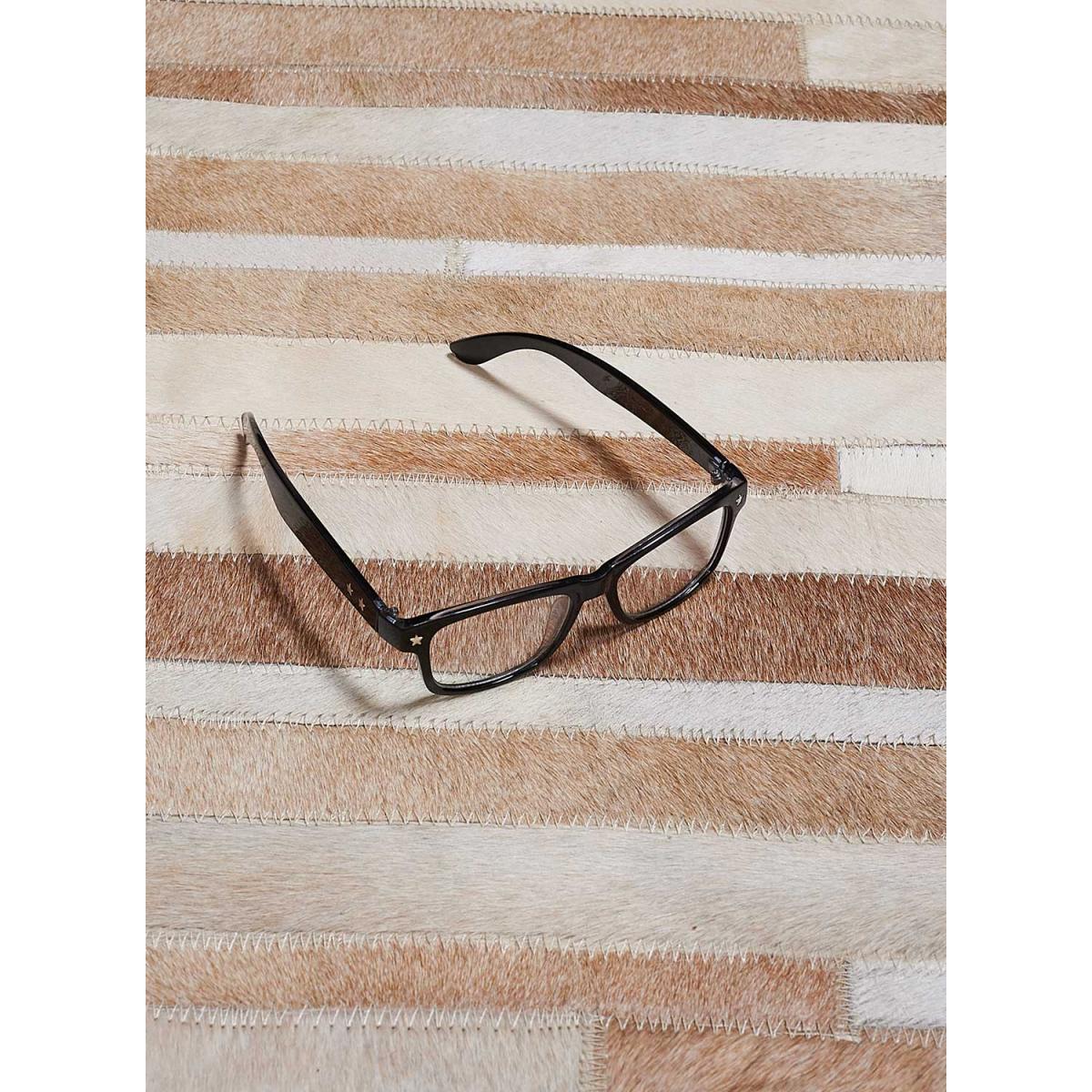 Tapis peau de vache NATAL, kilim fait main — vue 4