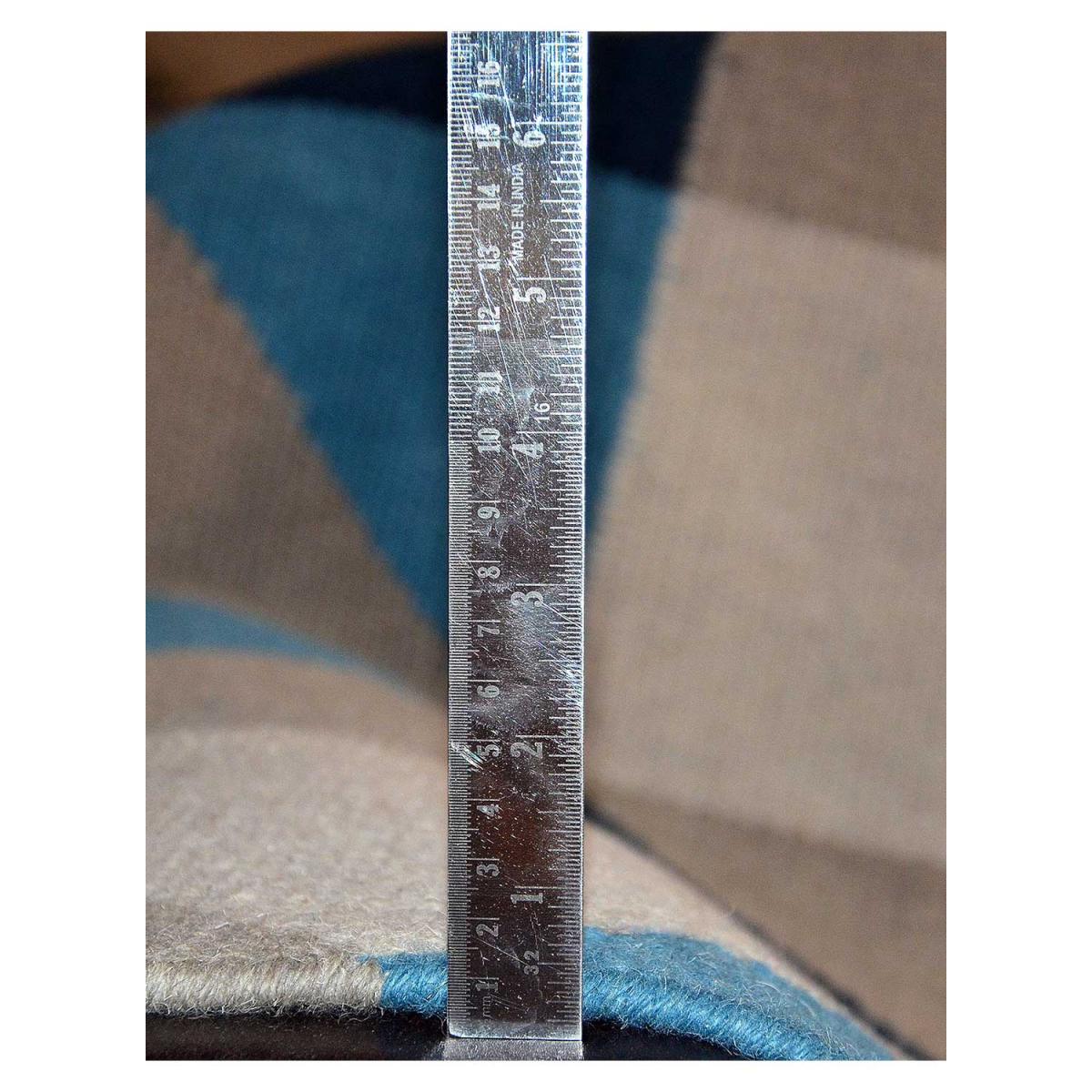 Tapis salon et chambre fait main en laine motif géométrique DIVIANCO — vue 6