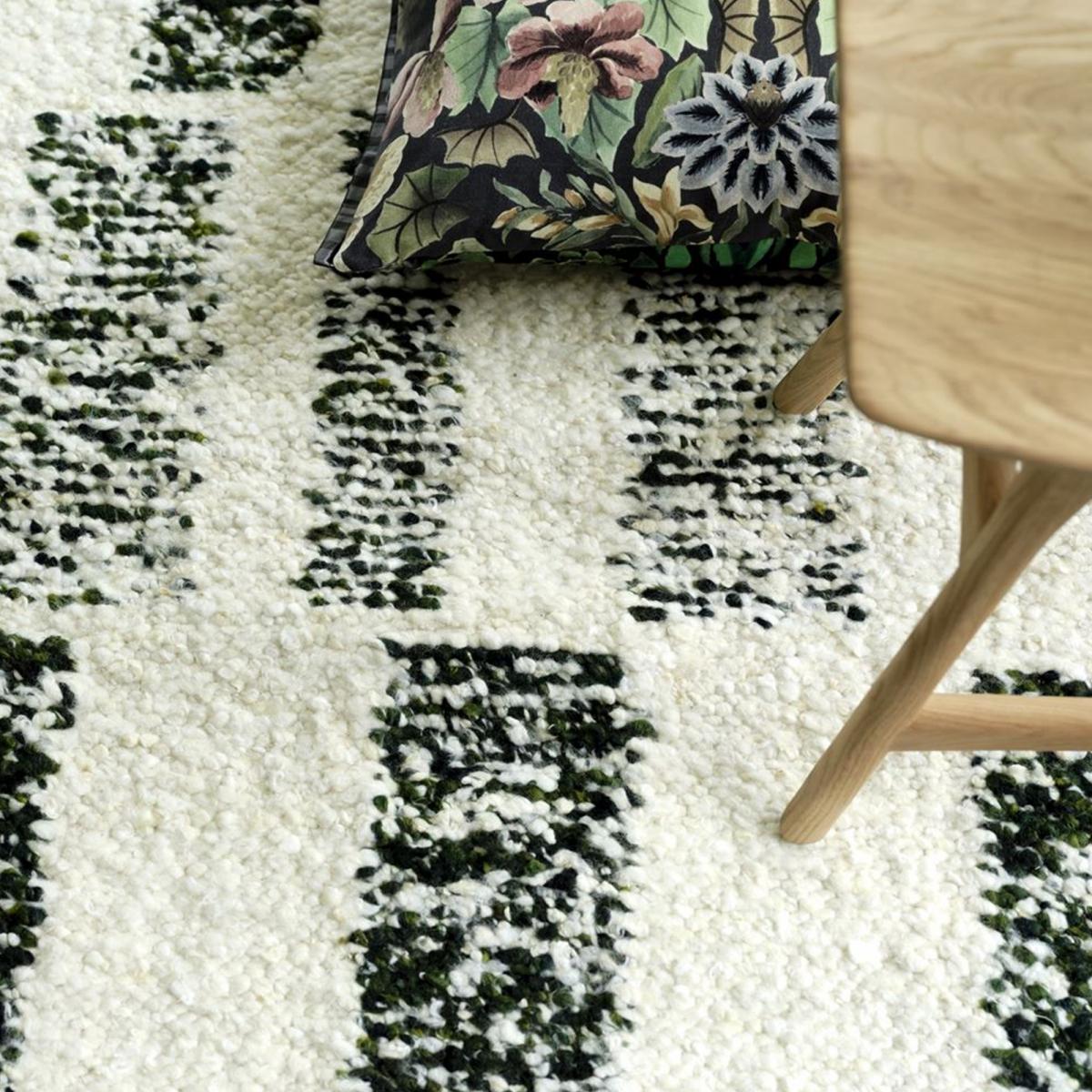 Tapis salon et chambre fait main en laine motif géométrique CORMO — vue 5