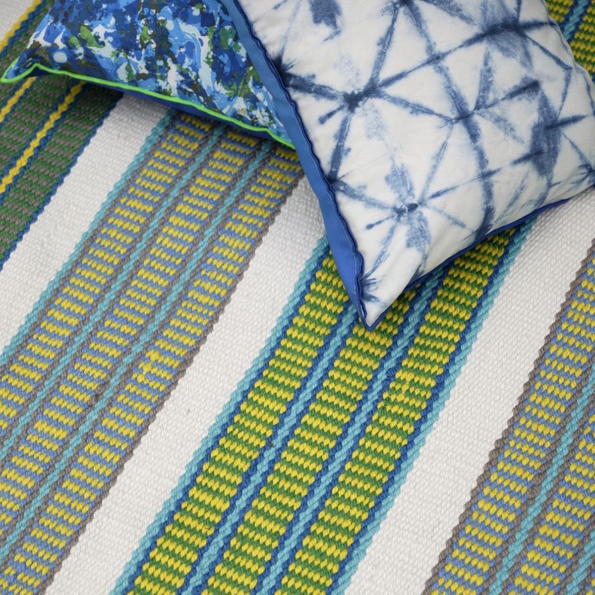 Tapis extérieur kilim fait main MAHAKAM — vue 3