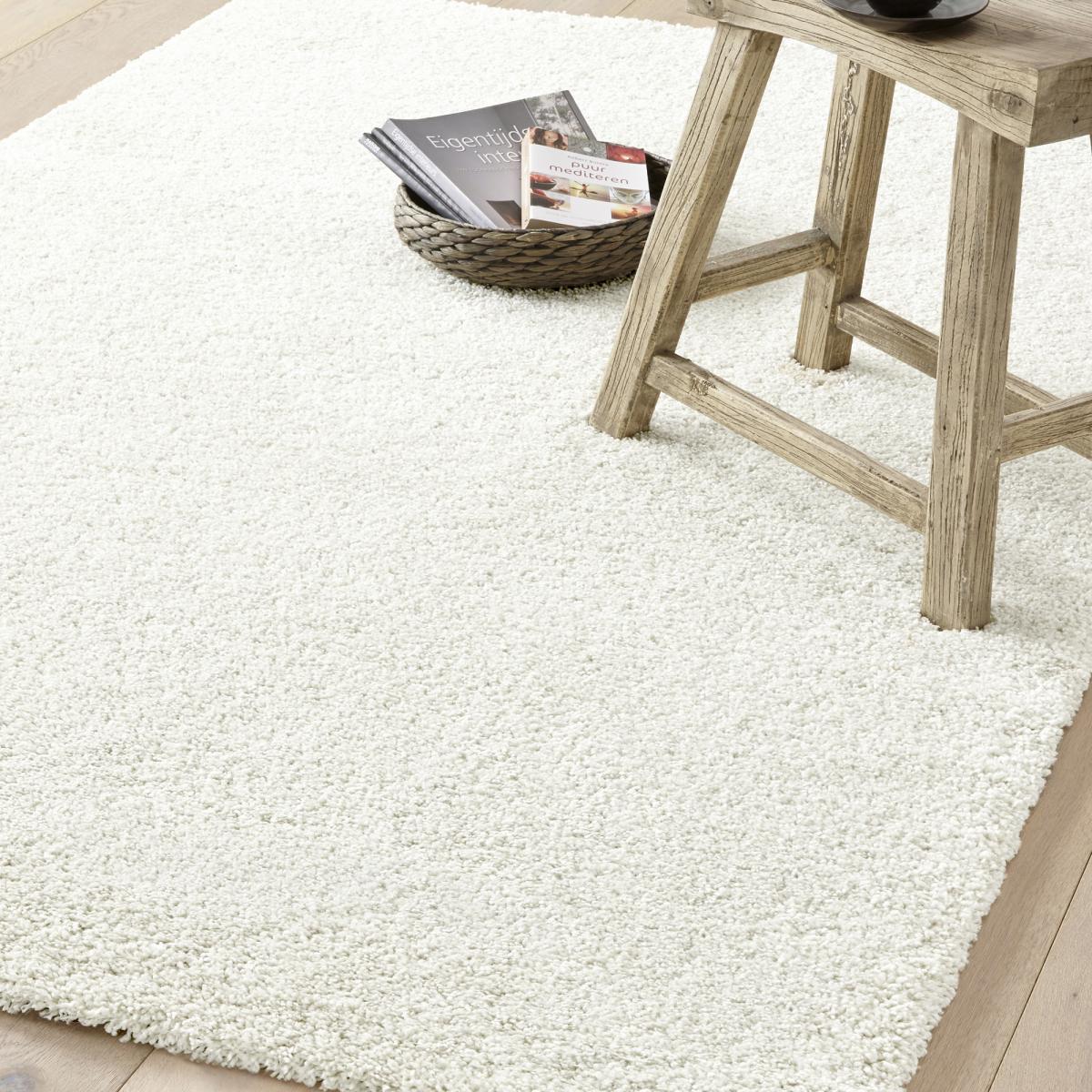 Tapis shaggy tissé motif uni AMORE 1 — vue 3