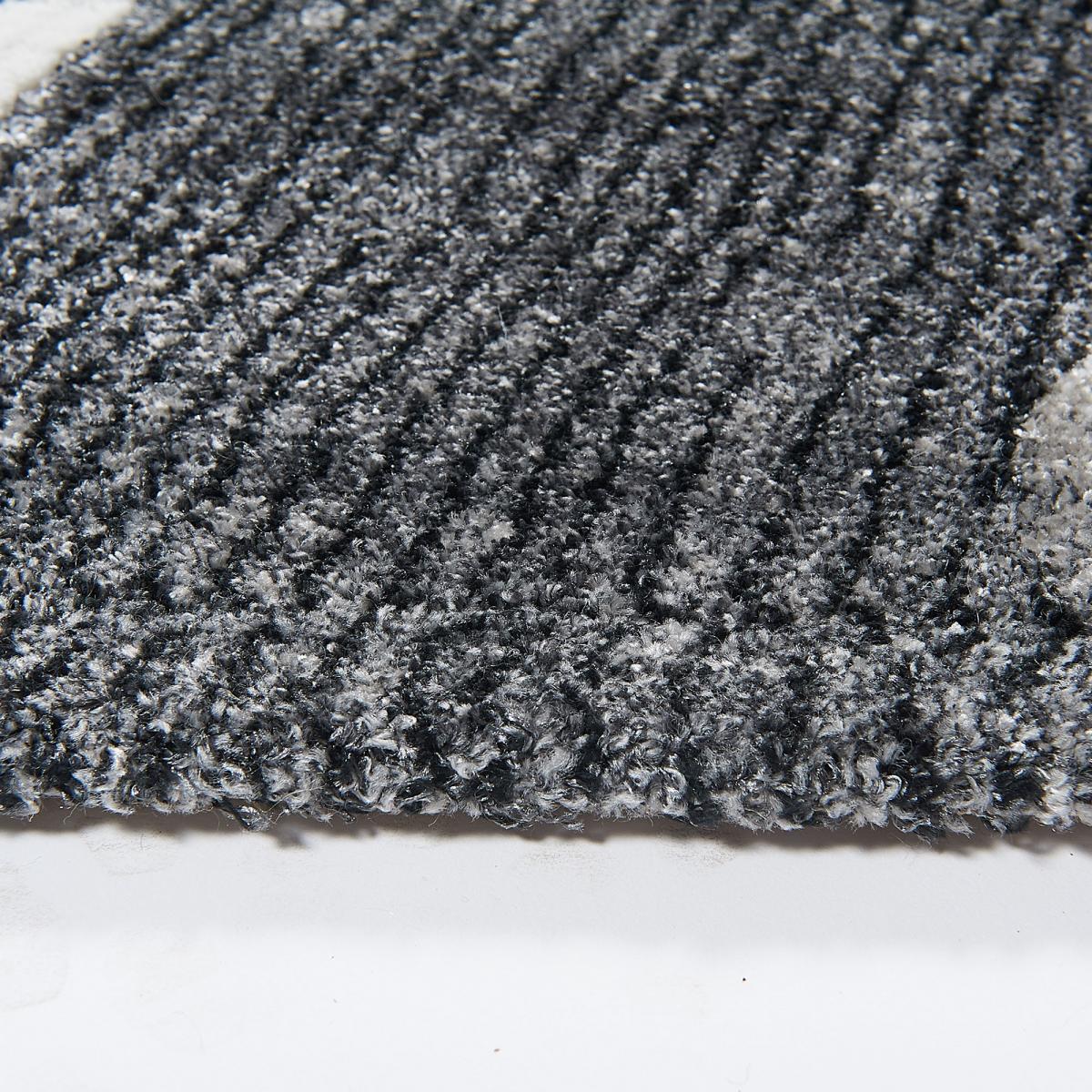 Tapis salon et chambre tissé en acrylique motif simple BREZIK — vue 4