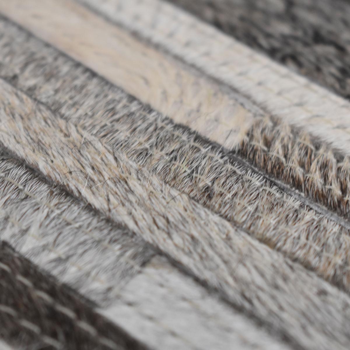 Tapis en peau de vache kilm LITTLELINE, fait à la main — vue 4