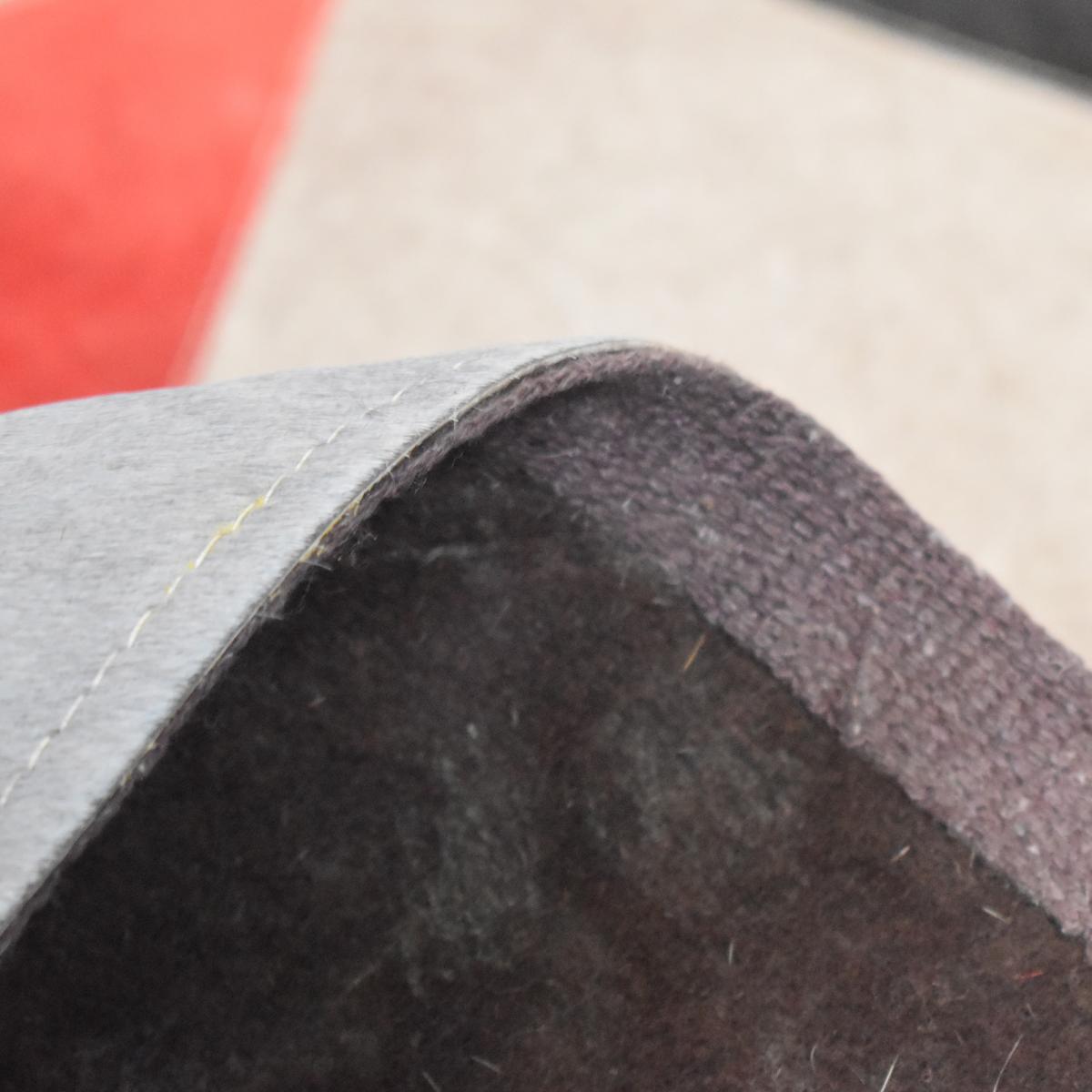 Tapis en peau de vache kilm REDTRI, fait à la main — vue 4