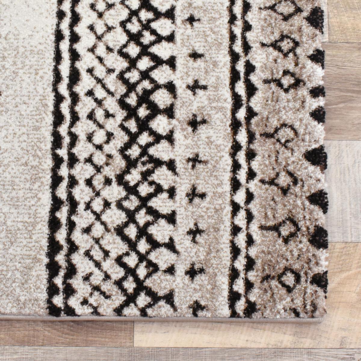 Tapis berbère tissé motifs tribaux LYN8 MABAL — vue 5