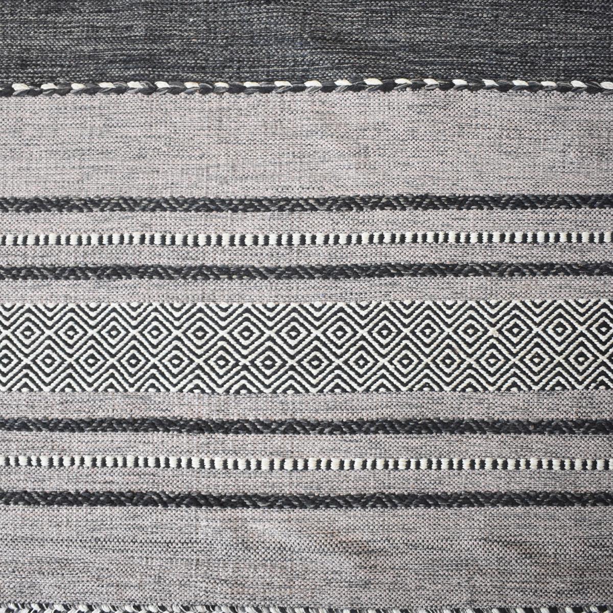 Tapis kilim fait main en coton motif ethnique LYN46 TIVE — vue 5