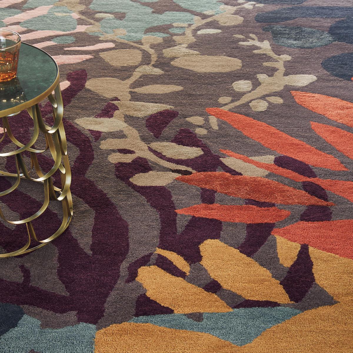 Tapis salon et chambre tissé en laine motif floral SUBMARINE — vue 5