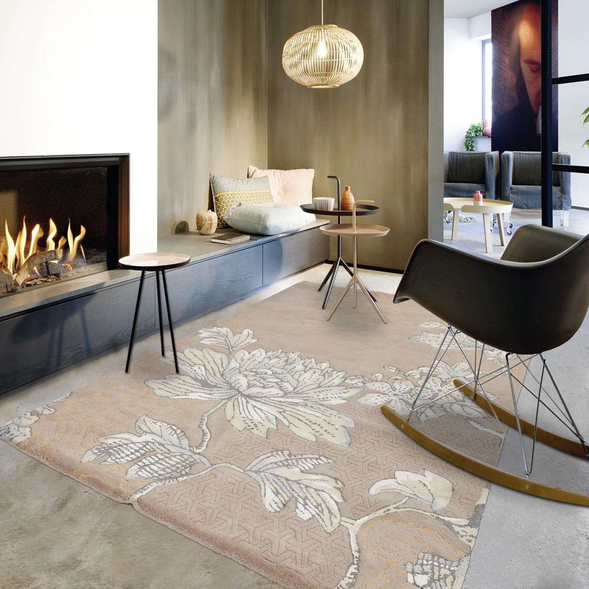 Tapis salon et chambre fait à la main en laine motif floral FABLED — vue 3