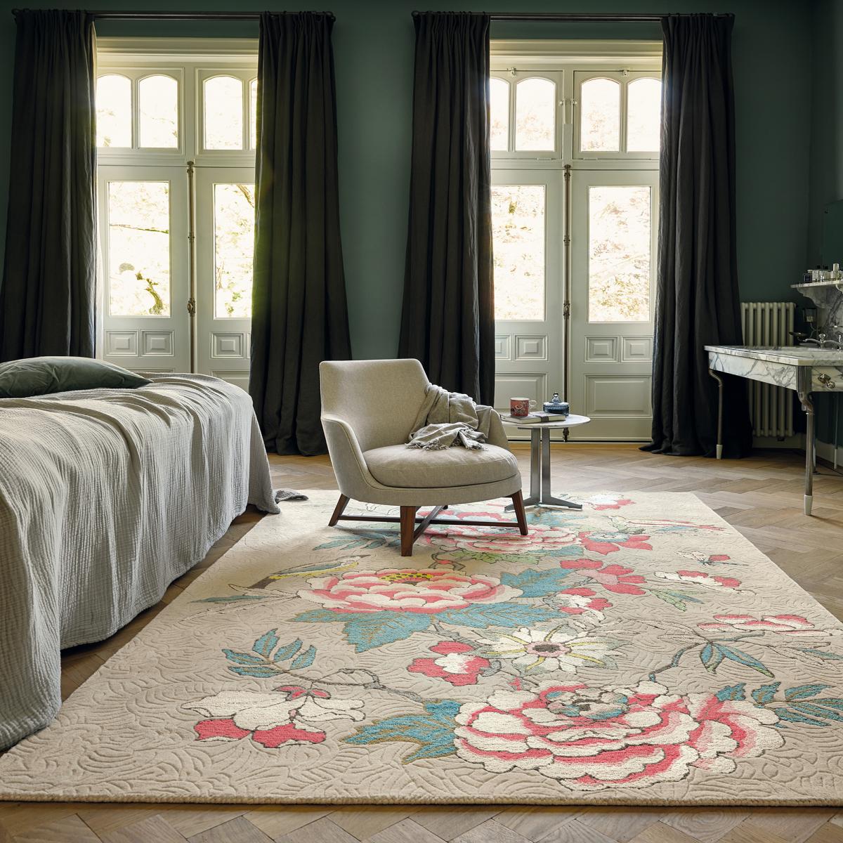 Tapis salon et chambre fait à la main en laine motif floral PAEONIA — vue 3