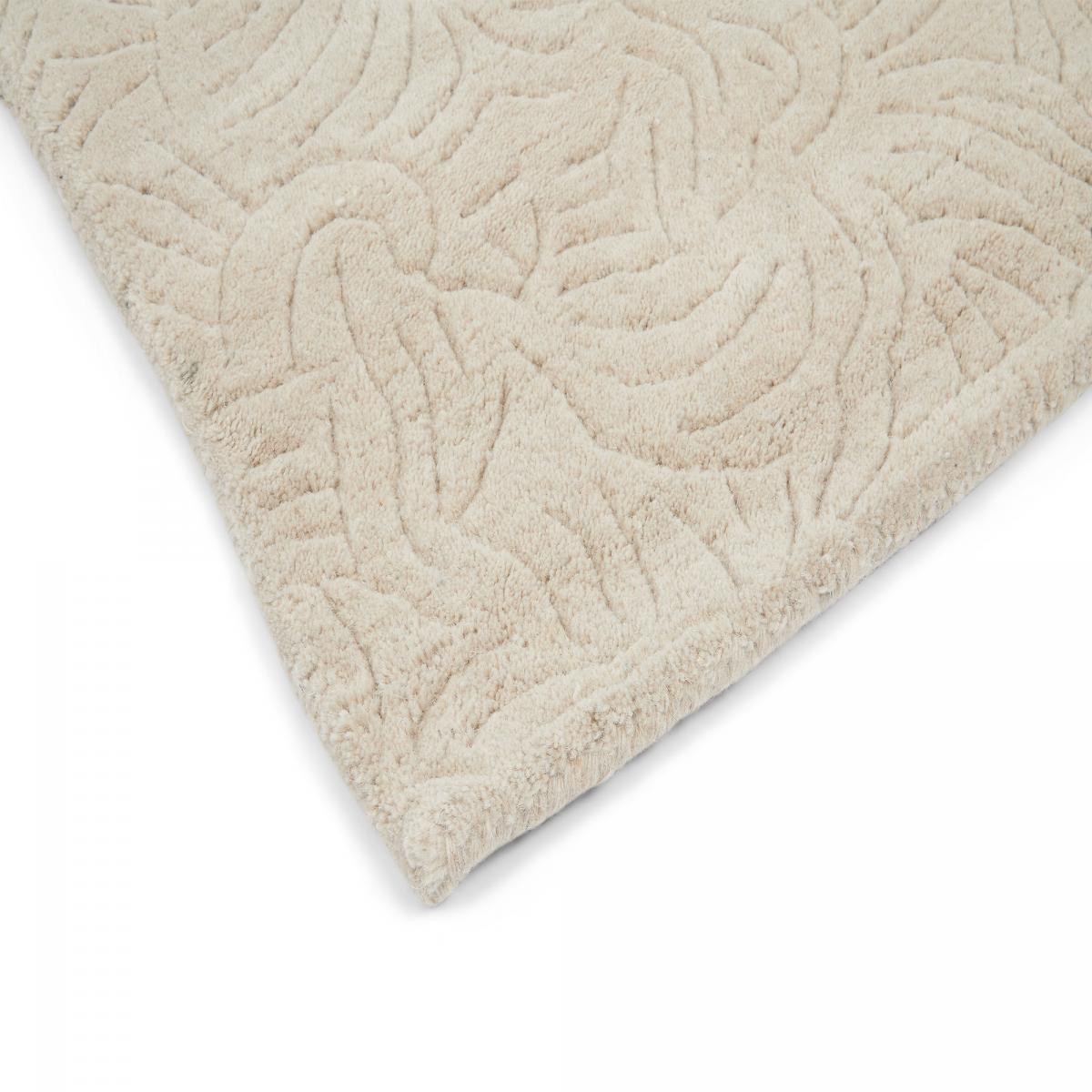 Tapis salon et chambre fait à la main en laine motif floral PAEONIA — vue 5