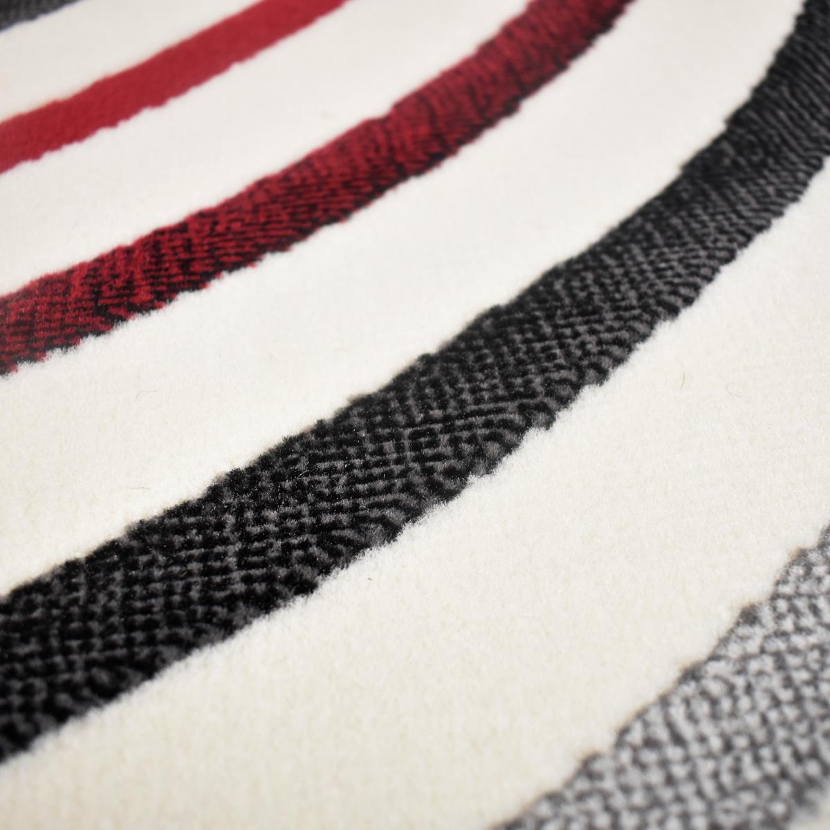 Tapis salon et chambre tissé motif géométrique LYN49 MUCOUR — vue 4