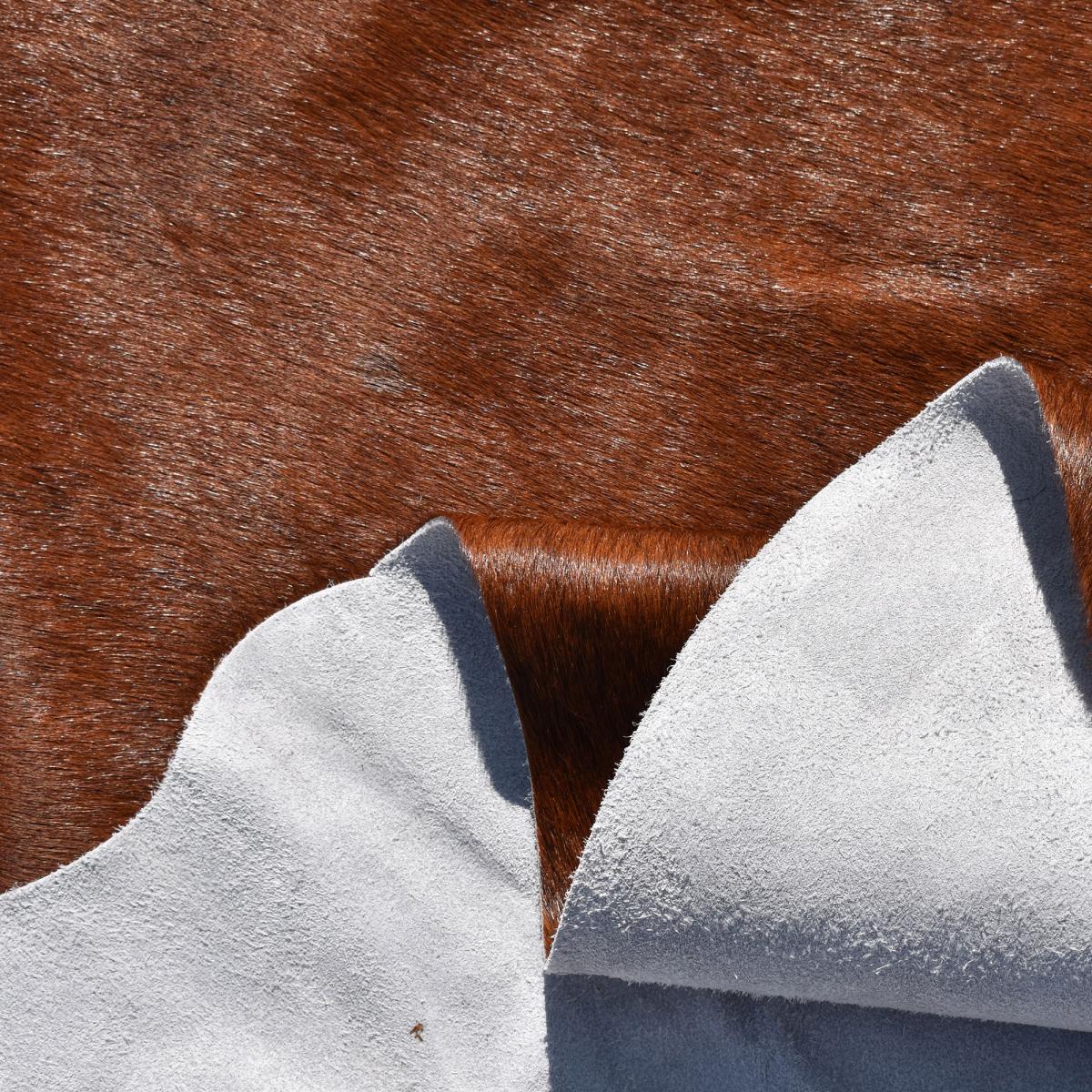 Tapis peau de vache kilm fait à la main — vue 5