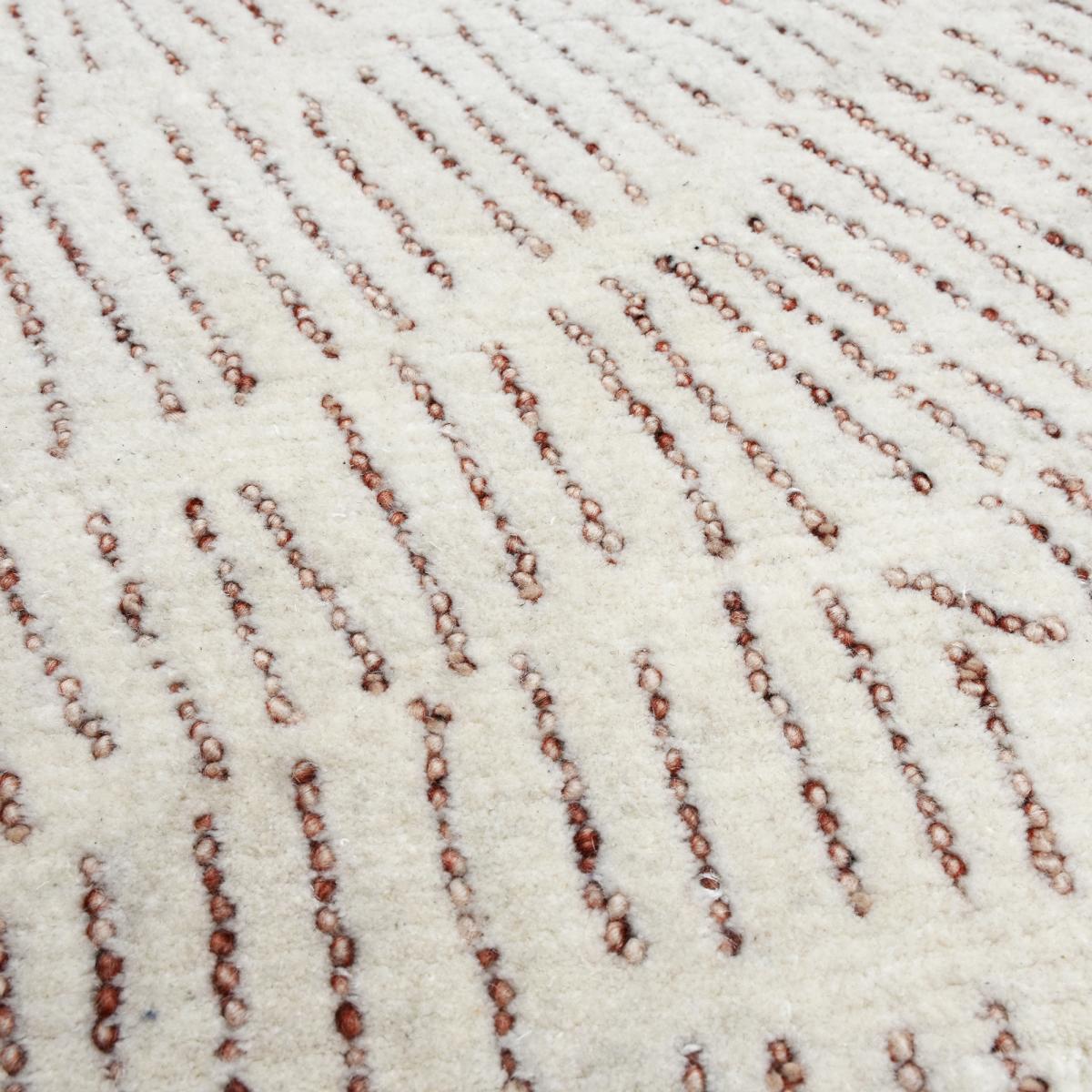 Tapis salon et chambre fait à la main en laine motif faux uni — vue 6