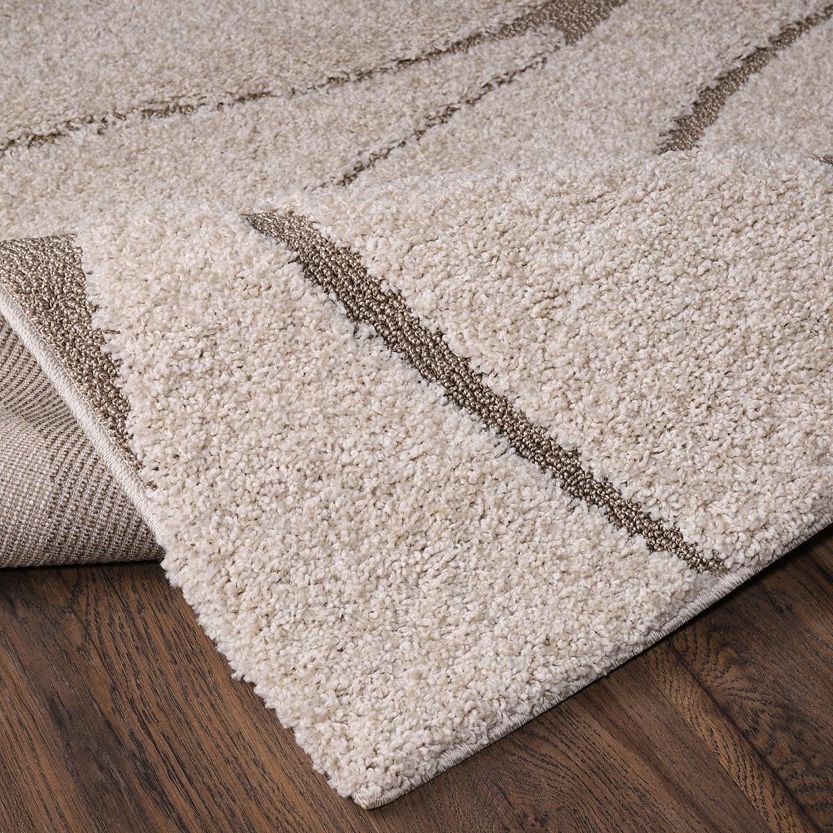 Tapis shaggy tissé motif géométrique POUDA — vue 5