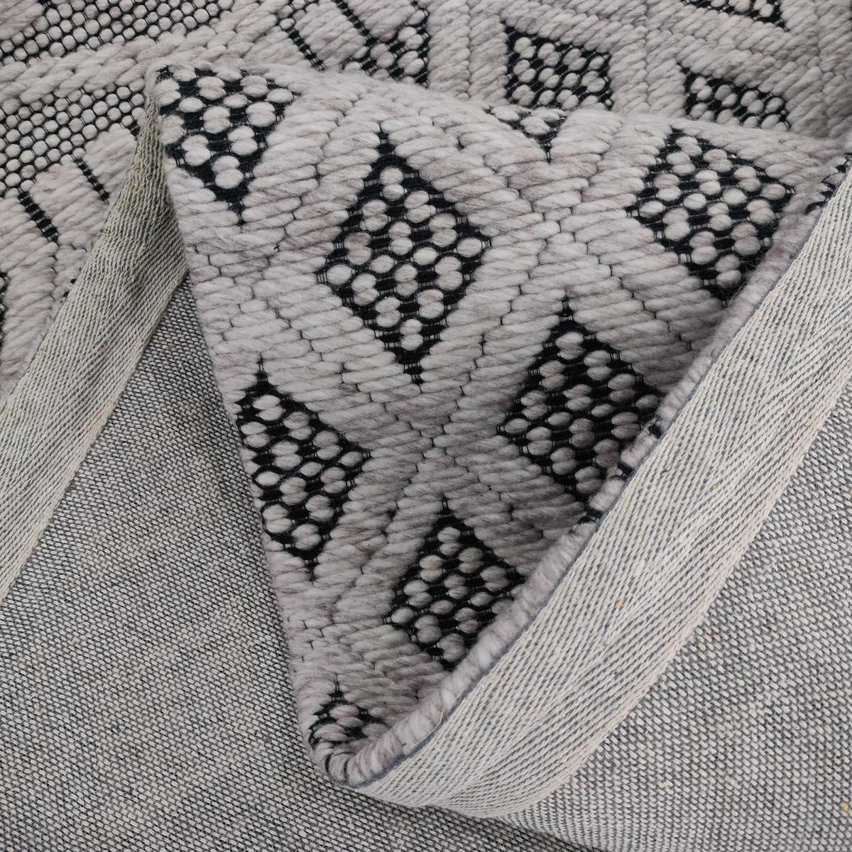 Tapis kilim fait main en PET motif géométrique — vue 6