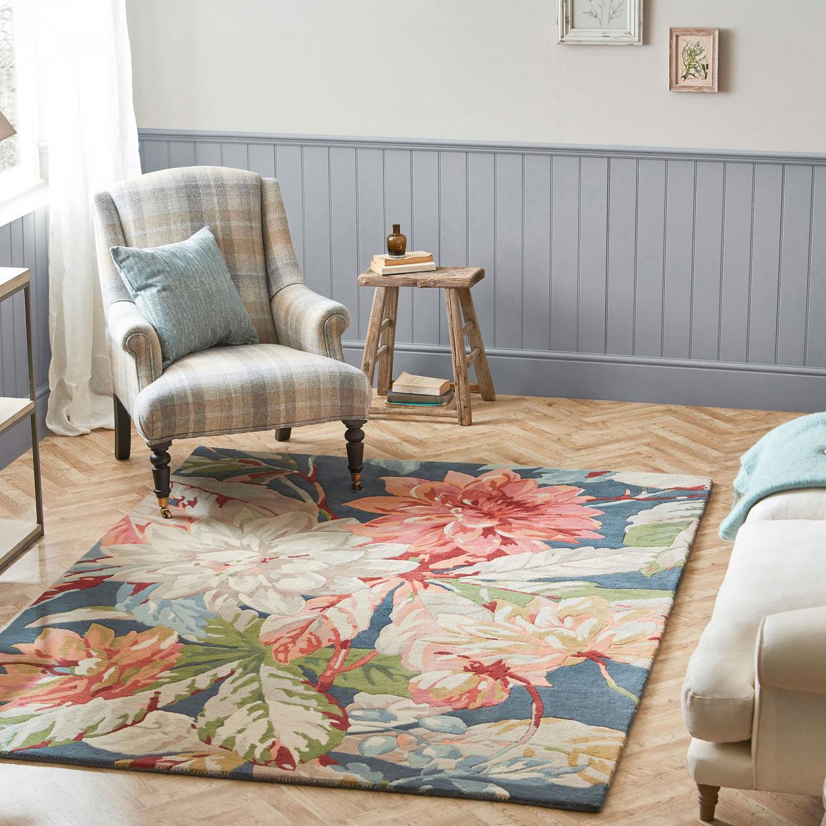 Tapis salon et chambre fait à la main en laine motif floral ROSEHIP — vue 6