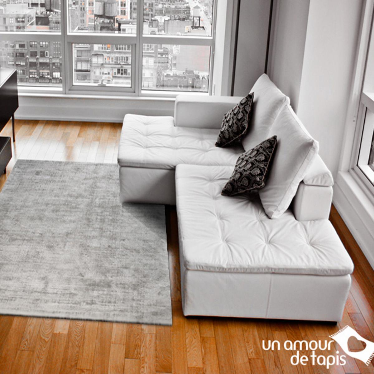 Tapis salon et chambre fait main en viscose motif uni REFLECT 5 — vue 3