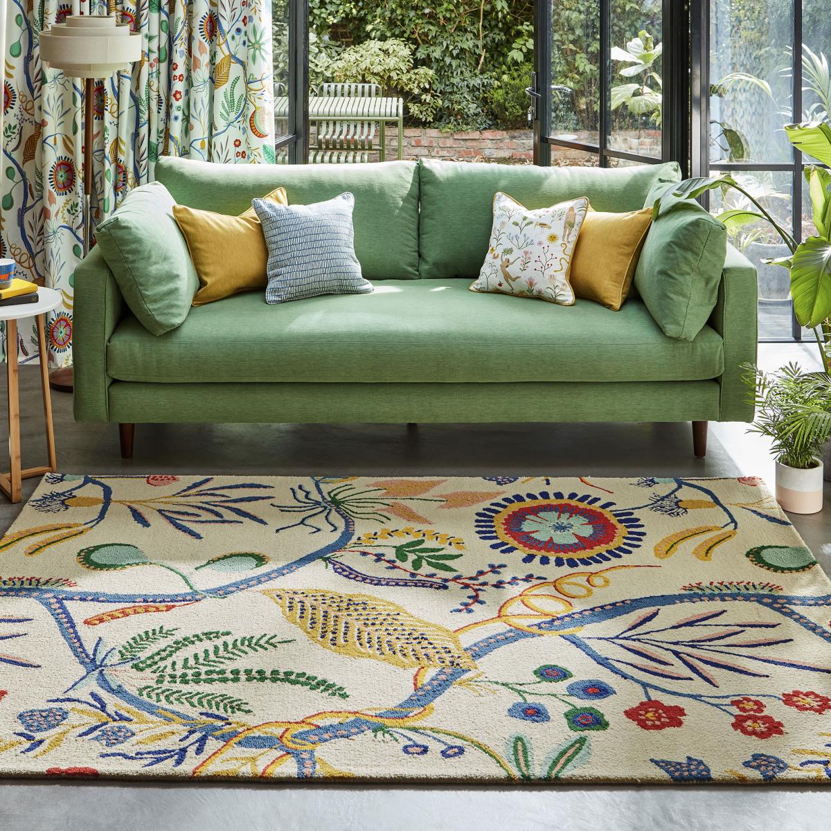 Tapis salon et chambre fait à la main en laine motif floral SAVAGE — vue 3