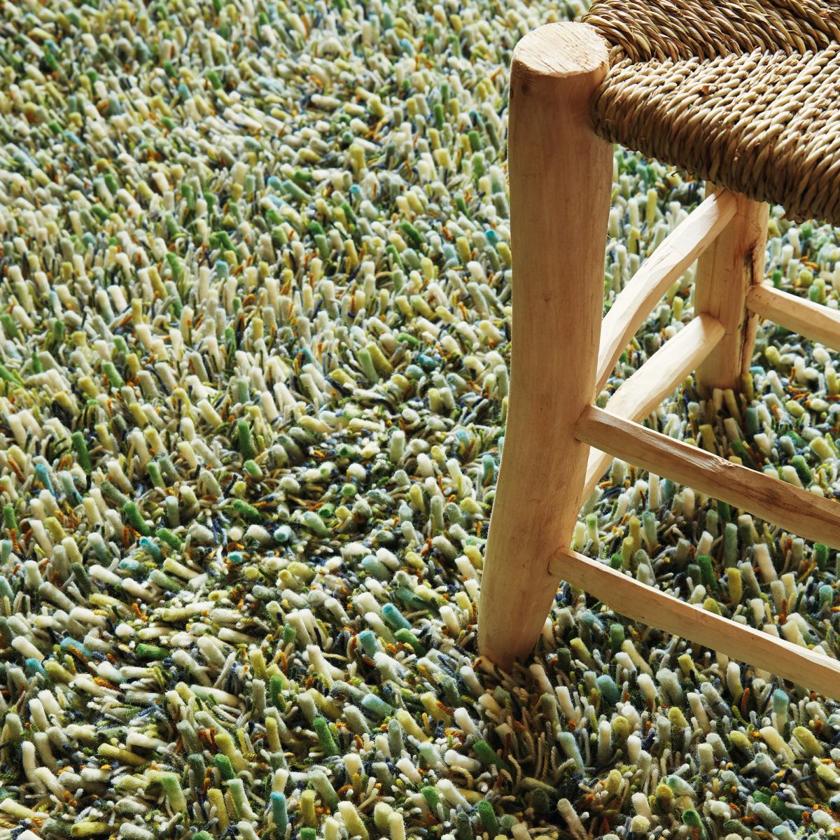 Tapis shaggy tissé en laine motif faux uni SPRING — vue 3