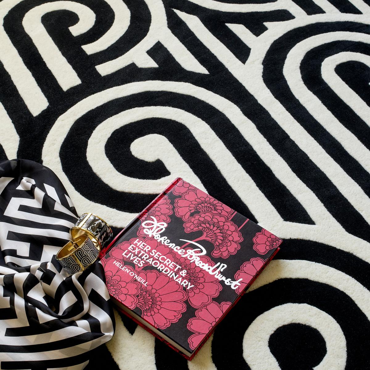 Tapis salon et chambre fait à la main en laine motif seventies — vue 4