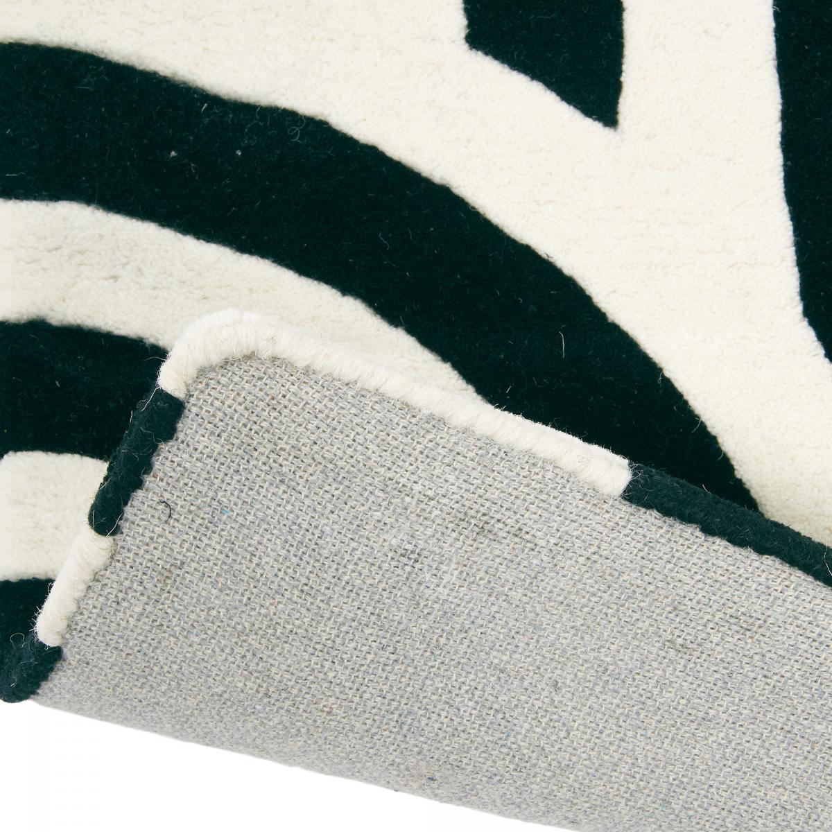 Tapis salon et chambre fait à la main en laine motif seventies — vue 5