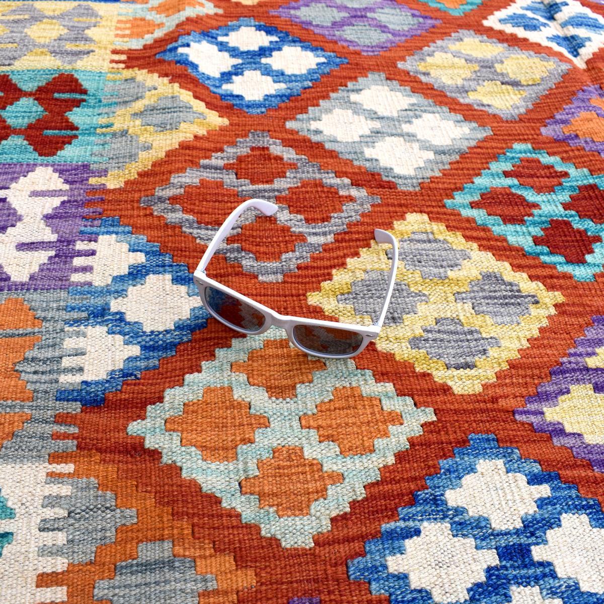 Tapis kilim fait main en laine motif oriental — vue 5