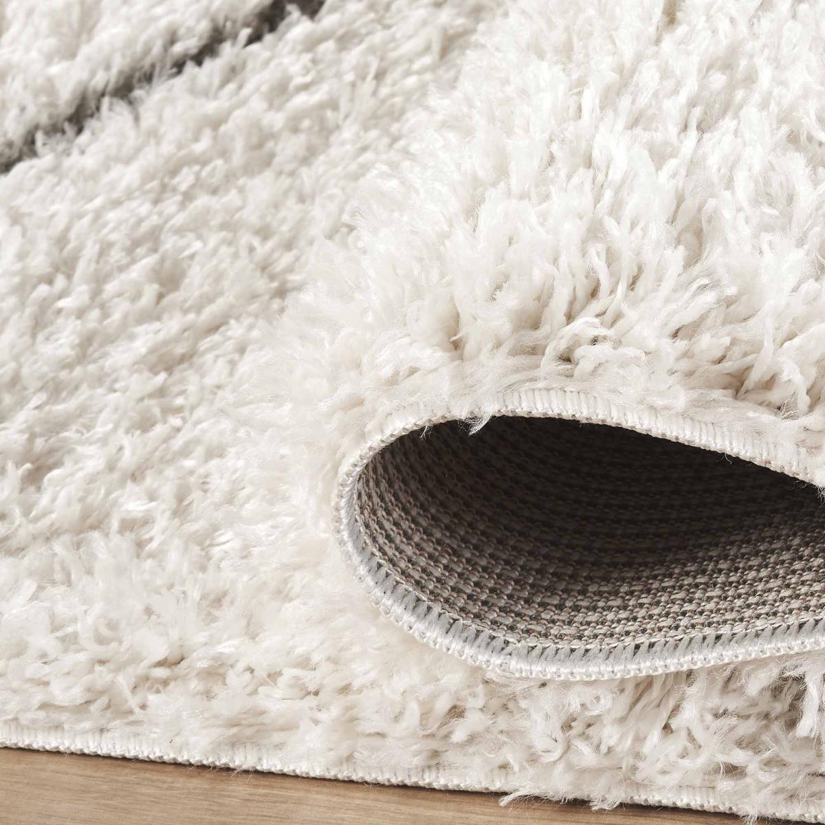 Tapis berbère tissé motifs ethno-chic LYN4 BENYLE 3 — vue 6