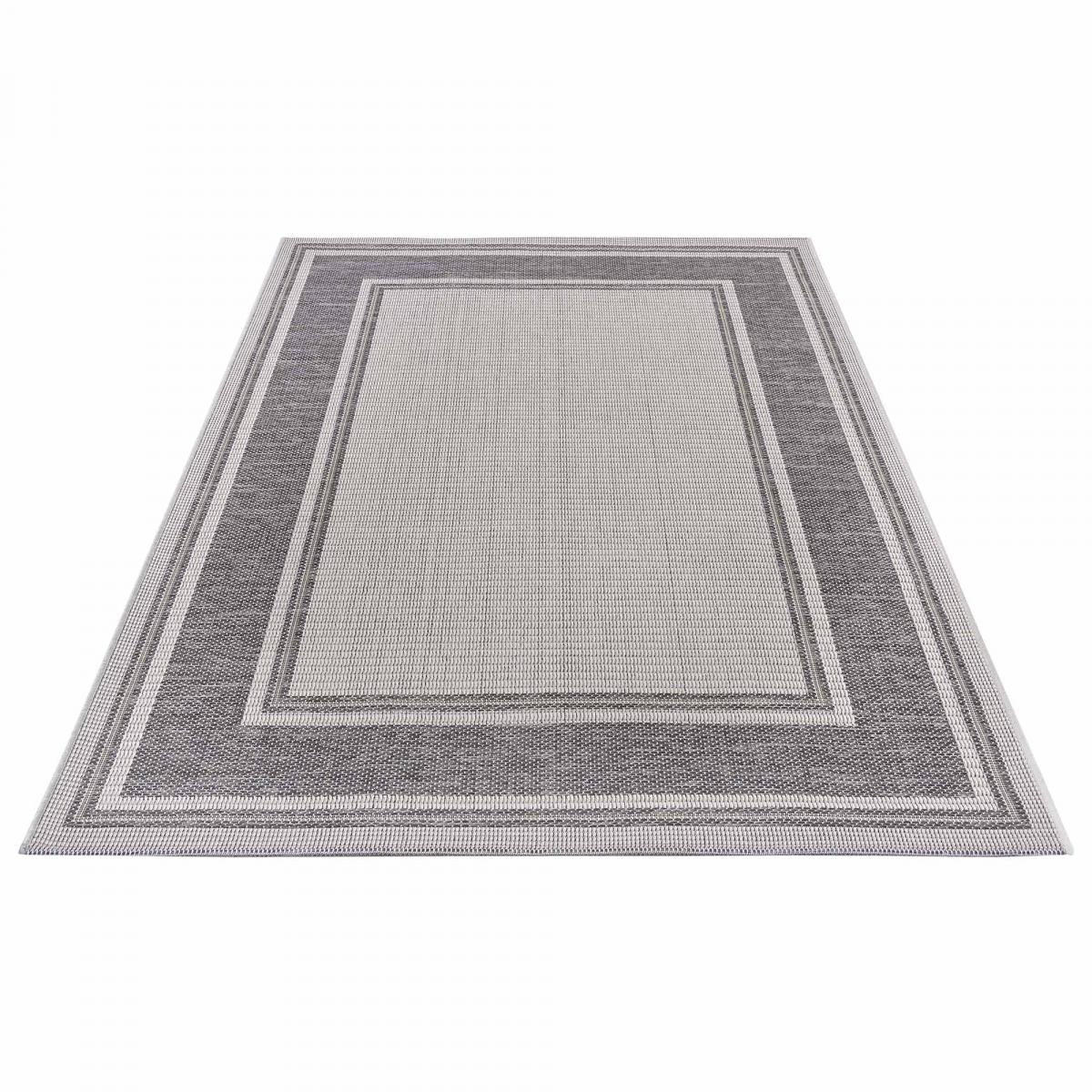 Tapis exterieur, motif géométrique kilim, structure résistante, CAST — vue 4