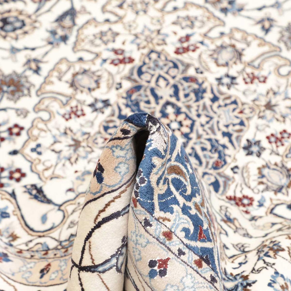 Tapis d'orient, motif oriental noué main en laine et soie — vue 6