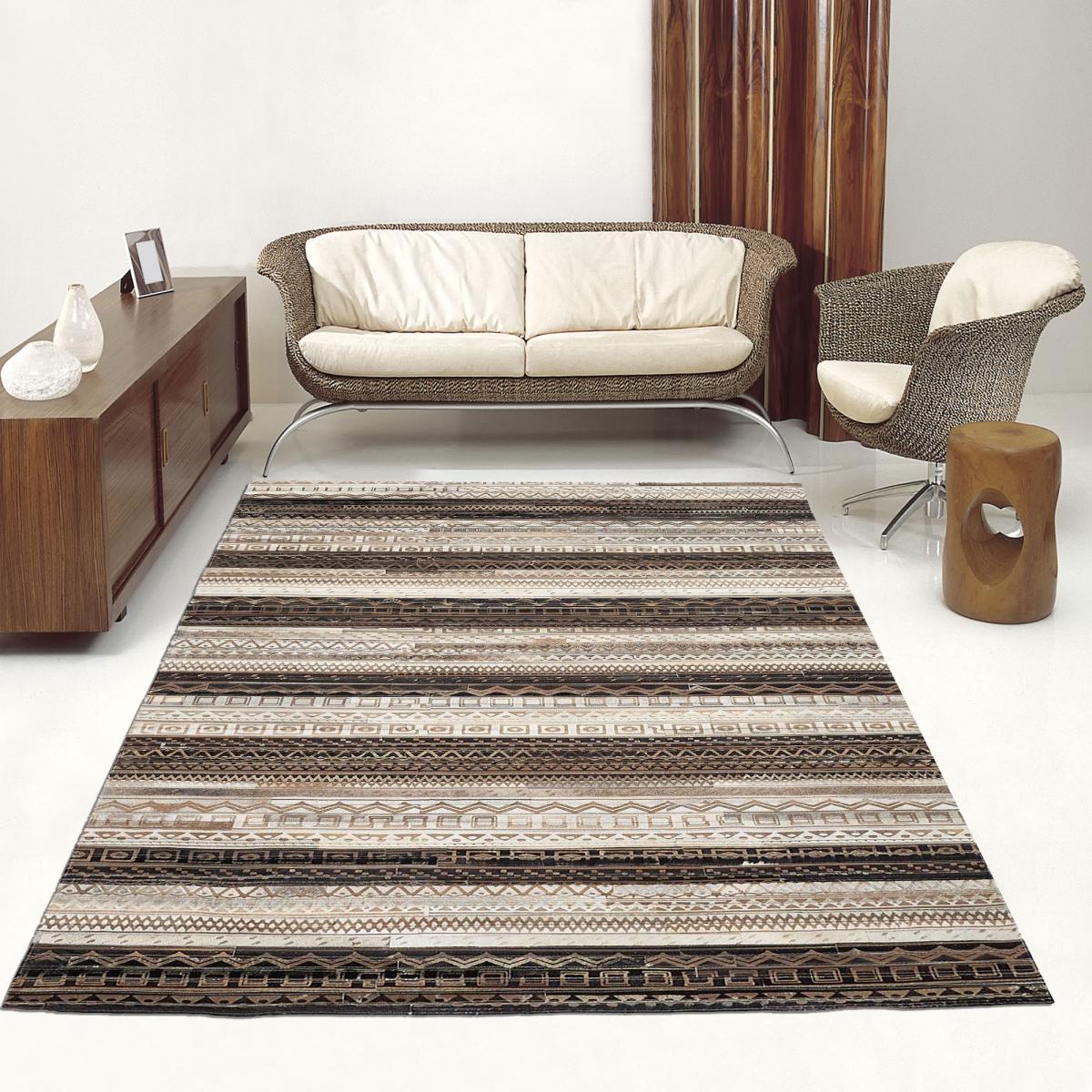 Tapis peau de vache ZAIRA, kilim fait main — vue 3